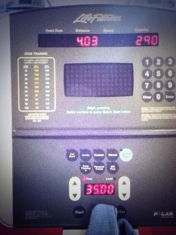sicwikler's tweet image. 🔝🔝🔝
Treininho de 60min para começar bem o dia!!! ✔ ✔✔

#gym #bysimonefit #healthylife #FitGirls #produzindoendorfina