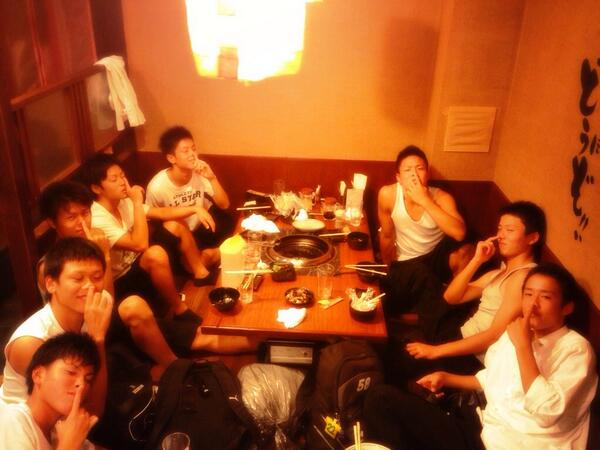 きょーはみんなありがとぉヽ(∀)ﾉ

LINEとかTwitterでゆってくれたひともありがとー

本当おもろかったわ(笑)
納豆いがい(笑)
でも今日は人生で1番ついてない誕生日ゃわ(笑)