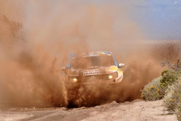 patosilvasport's tweet image. “@fotoscejas: A 4 meses de la largada del #Dakar2014 una foto de @patosilvasport http://t.co/US0hRa5mJF” muy buena loco !!!