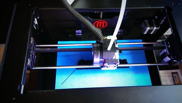 CommunityAgency's tweet photo. Currently #3dprinting someone's Twitter handle. Like us on FB for a chance to get YOUR name! http://t.co/DRh7nDMEtS http://t.co/I6CHiPHR7t