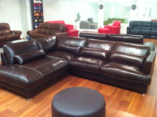 cessum69's tweet image. ScS Spanish showroom #needamanager#volunteer!