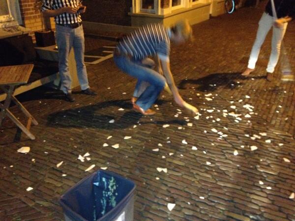 Kookles ''Grieks'' liep iets uit de hand, doorgaand verkeer gestremd zullen we maar zeggen, wel gezellig!!! zie foto