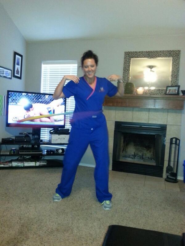 cal_williams88's tweet image. How bout this workout? #weightedhoolahoop