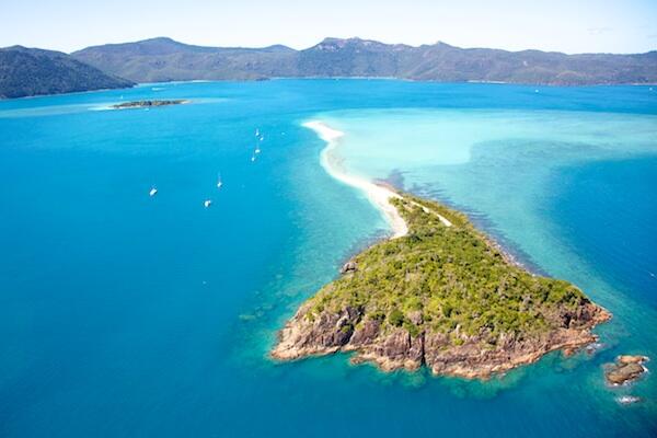 SLRPhotoGuide's tweet image. Aerial. Langford Island. Whitsundays.