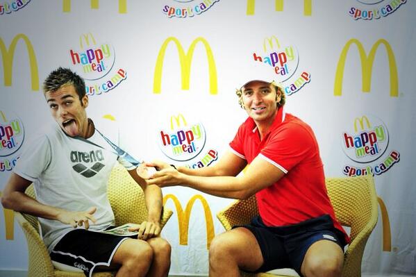 greg_palt's tweet image. Ahahahaha bellissima 😂😂😂😂 #rosolino #arena #mcdonald