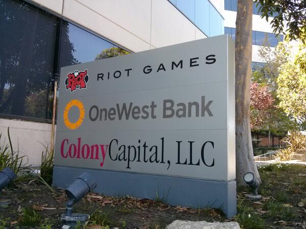 JungleTimerPro's tweet photo. Cruising by the @riotgames HQ in Santa Monica. If only they offered tours! http://t.co/F4tNfkrEuX
