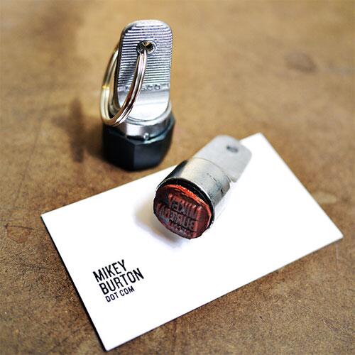 KeychainCI's tweet photo. Cool custom stamp #keychains http://t.co/riBFYjNyQr http://t.co/35fvIGIobm