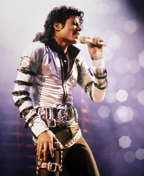 MoonwalkerGirl5's tweet photo. #MichaelJackson #Badera #BadMj <3 http://t.co/4vfzKrlozG