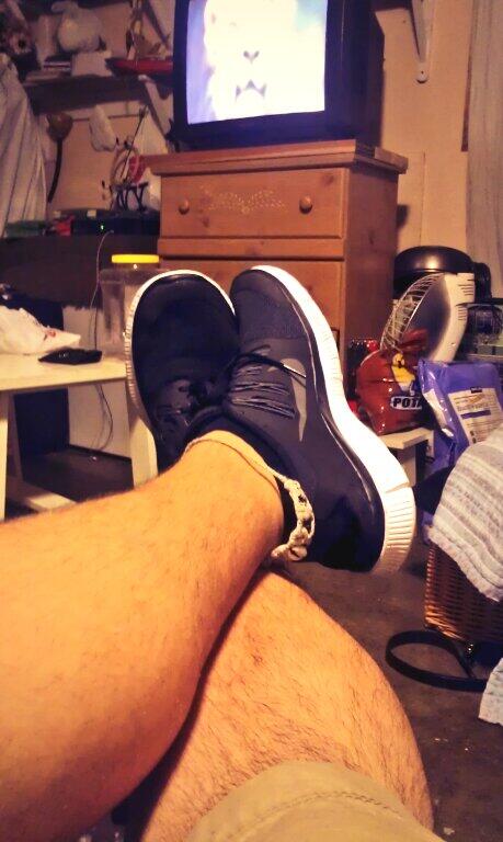 swagbear253's tweet photo. New Nike frees, comfy as hell http://t.co/QLgmxdLxbp