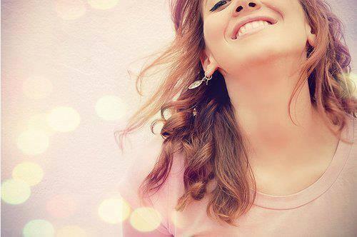 RoseTequiero's tweet photo. يً ربْ ! أمنحني قلباً [ ؟ ]  مُبتسمَ يُسعَد من حوَلي  و لاتجعلني مصدر ضيقه لأي مخلوق ؟ http://t.co/G1LBJCwBCl