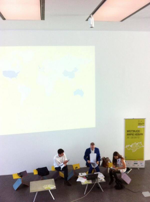 franzmagazine's tweet image. Sta per iniziare #89plus a #museion giovani della diamond generation nati dopo l'89 questo per voi