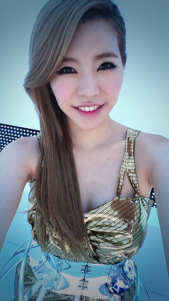 BTZFI_ACYAAE4qS.jpg:large