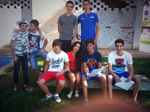 bartmolina7's tweet photo. @juanbertran93 @ErJuanlu69 @adriancito97 @albertopiicabea #naomigarcia  intrusión al bovalar!!! A tope! http://t.co/SlIOLQGJPl