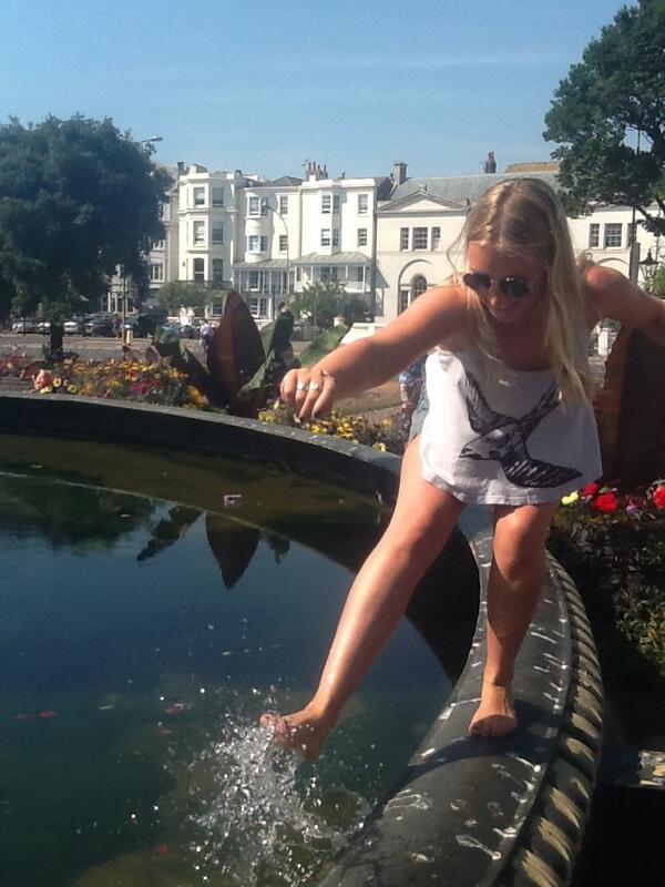 SMGTeam35's tweet photo. Making a splash #smgpic1 http://t.co/IHYJBuJFZL
