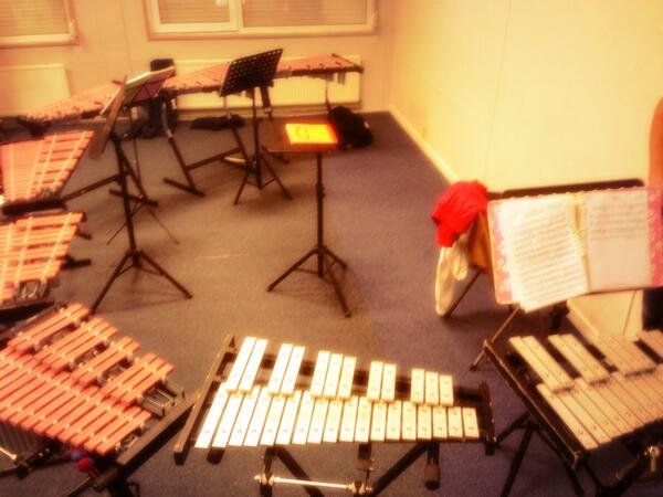 De Showband traint weer hard om de show "Remember Michael Jackson" muzikaal nog beter tot zijn recht te laten komen!