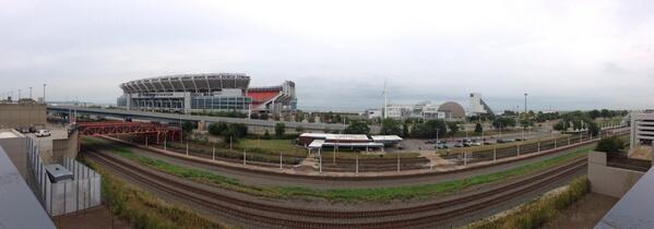rckprentice's tweet photo. Pretty good view from our table downtown. Right next to city hall. http://t.co/0kWKuLvX0w