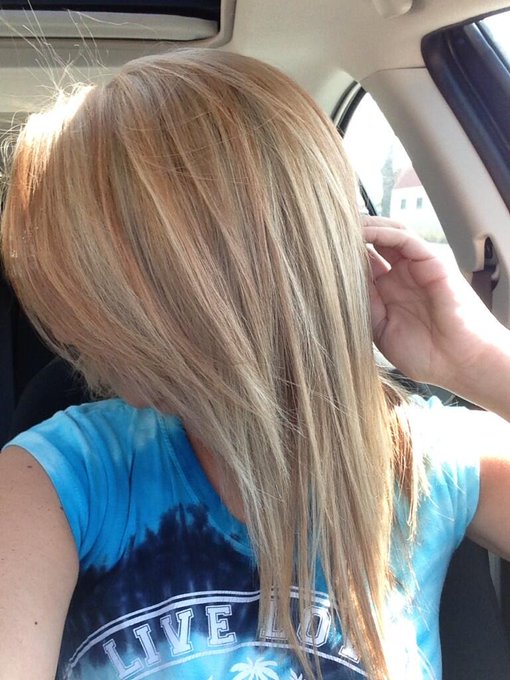 Love my new hair so much! http://t.co/5XQWlXSFw1