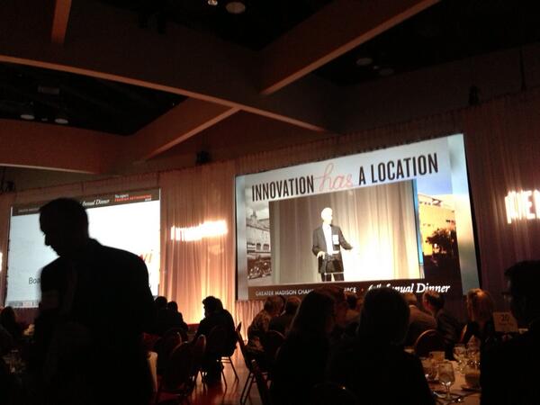 gener8tor's tweet image. Excited to be at the Chamber's #1Thread dinner.