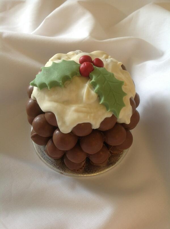 candytreeations's tweet photo. #christmas is on its way!! #terryschocolateorange #yummy http://t.co/nHLGrs6aam