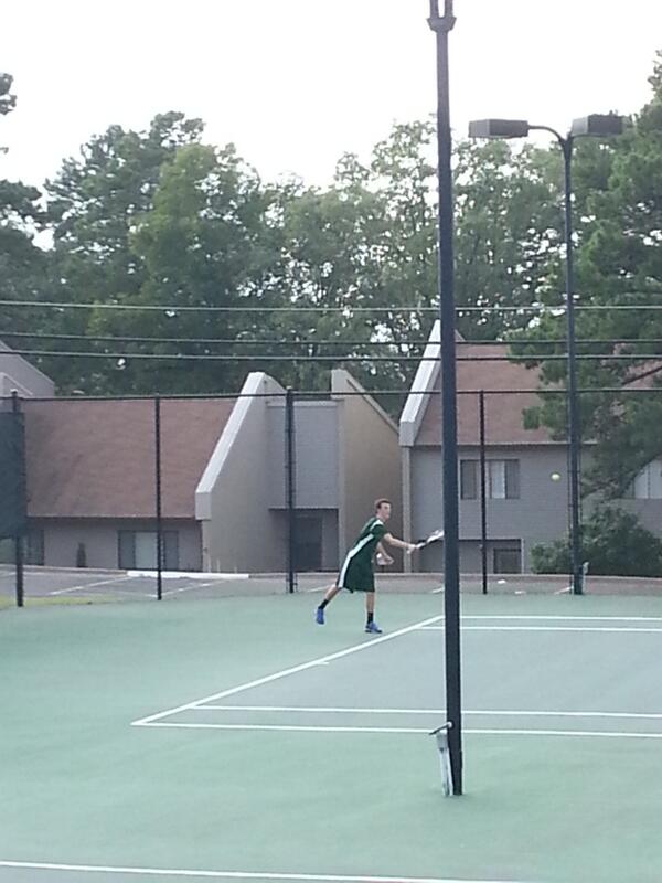 paulmoore441's tweet photo. Tennis at ffb http://t.co/nODnJZwEFU