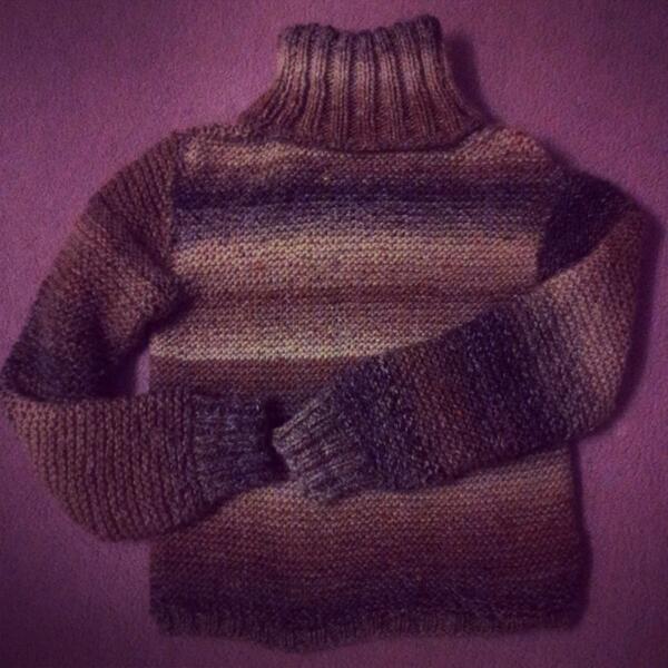 ellenVmoore's tweet photo. Finished knitting this jumper for my gran to say thank you for all the jumpers she knitted for me as a child http://t.co/G3Wn0BeDuZ