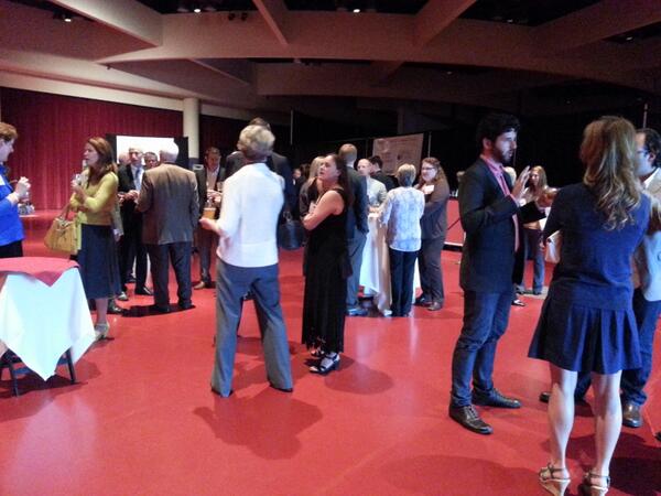 Delora_Newton's tweet image. Annual dinner welcome reception underway.  New connections &amp;amp; discovering thread that ties together. #1Thread