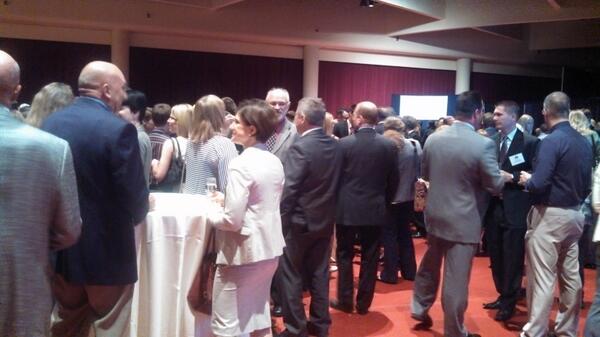 MadisonBiz's tweet image. A sea of innovators! #1Thread