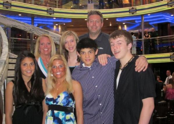 kelsgetskash's tweet image. #tbt #springbreak2011 lololol @KingBoiSwaffle @hoeswaffle @ryanramirez2014