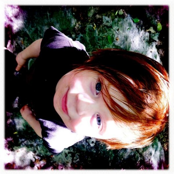 dericcook's tweet photo. "Little red feather" http://t.co/9iDJW2IM1S