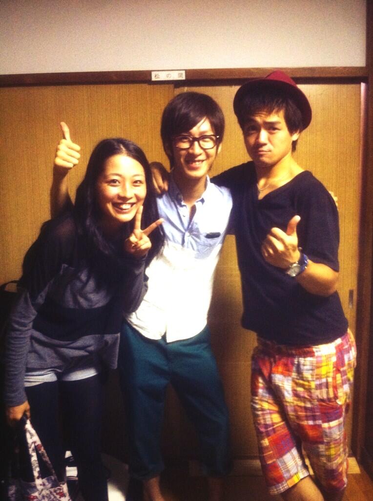 千代 將太 主催する演技の会にて3b同期2人と写真を 和晃 村上雄太 典子 上脇結友 この3人で写真ってのは10年で初 笑 Http T Co Zbkaalwm3a 千代 將太 主催する演技の会にて3b同期2人と写真を 和晃 村上雄太 典子 上脇結友 この3人で写真ってのは10年で初 笑 Http T Co Zbkaalwm3a