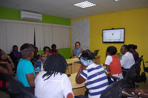 TechDivaz's tweet photo. Female Tech entrepreneurs sharing their stories at the #infoDevFocusGroup   @ZoeCLu's @infoDev @Cc_HUB http://t.co/IMh0k6h1kH