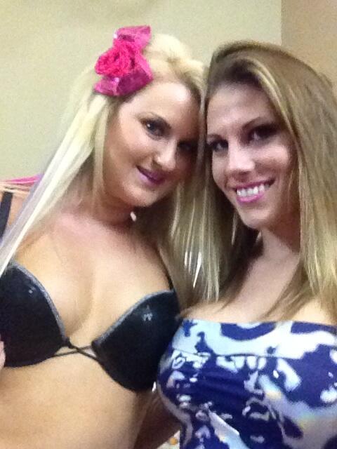 :)D http://t.co/7uFEsozz59<a href="/tag/nsfw"class="tags"><span>#nsfw</span></a><a href="/tag/blowjob"class="tags"><span>#blowjob</span></a>