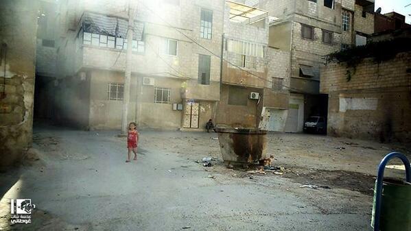 LensYoungGhouta's tweet photo. ببيلا | Babila
بالقرب من حارة الفرن

اليوم | 6.9.2013 | Today

#Syria #Damascus #Babila http://t.co/L46bf1yEwM