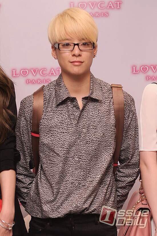 BTeIFudCQAAzcE3.jpg:large