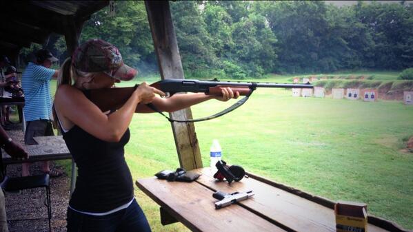 mjohnbollinger's tweet photo. “@my3guns: Yeah Go Girl Go! :) “@GunGirlTV: Shooting a @RemingtonArms 870 12 gauge #gungirl http://t.co/ijJ1UtvKyH”” #EsuranceSave30