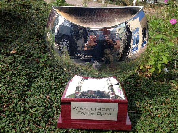 Wie gaat ermee vandoor a.s maandag? Foppeopen.nl <a href="/foppefonds/">Foppe Fonds</a>. @golfdaglauswolt #sprogidee
