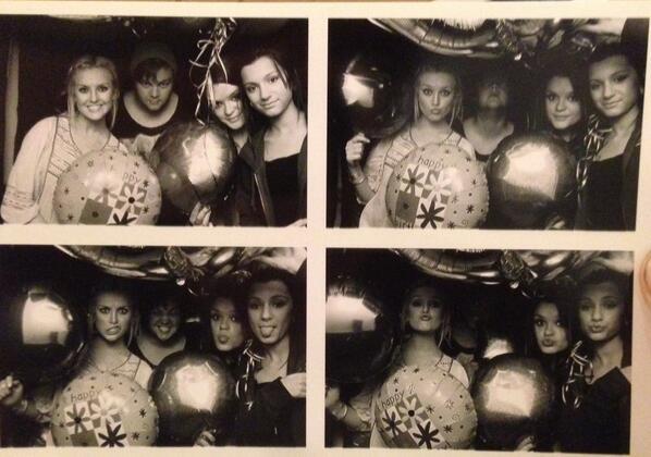 WaliMalik_Priv's tweet photo. Perrie's birthday <3 @TheRealPerrieE @Doniya_EMalik http://t.co/Hac9OXtoW3