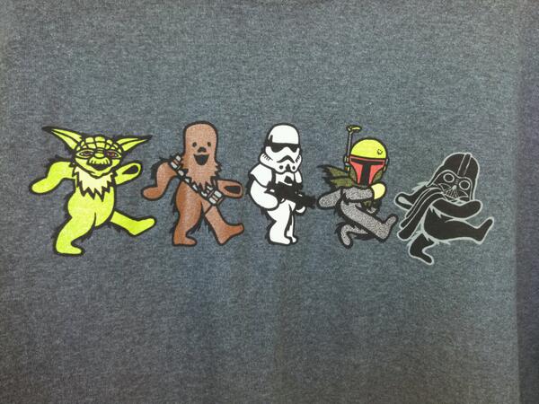 AdaptCollective's tweet image. Grateful Star Wars shirt donated by #lotlife to @HighFiveProgram @locknfestival. Recycle to win! #lesstrashmorefun
