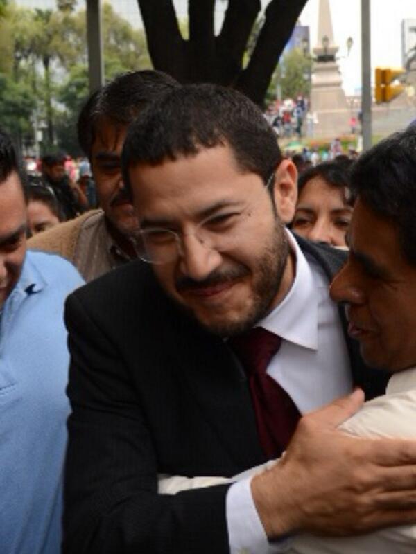 df_mexico's tweet photo. @CEMORENADF @martibatres http://t.co/kUW9xlKpNZ