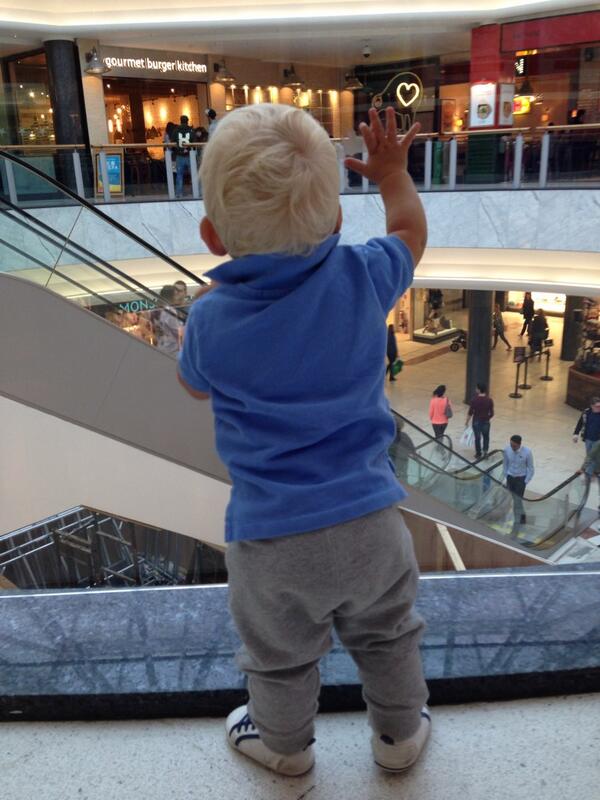 BaynePoppy's tweet photo. Hiiiiiiii everybody!! 👋 http://t.co/zuSCdNfUhd