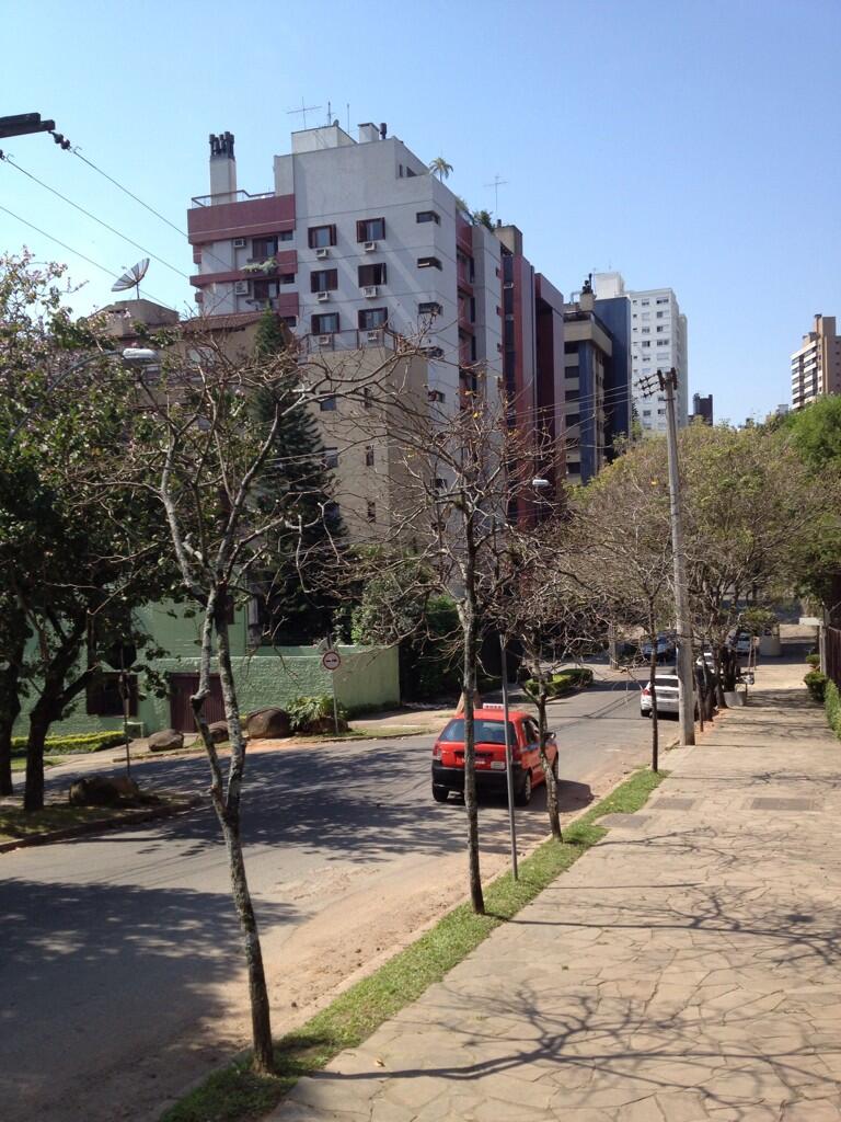 BTfmwN_IcAArqfc.jpg:large