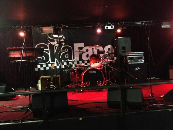 Skafaceuk's tweet photo. #rubylounge #ready #skafaceuk let's do it! http://t.co/iQqF4mH6mO