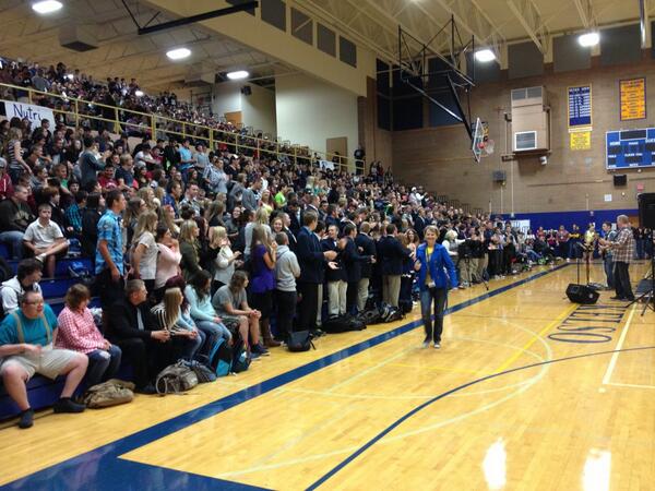HilanderClan's tweet photo. I love my school!  KHS ROCKS! http://t.co/7PQIz3VnDJ