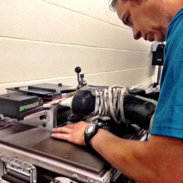 SanJoseSharks's tweet image. Time to sharpen those skates! There's a free public event at @SAPCenter on 9/14. Register at sjsharks.com/skate