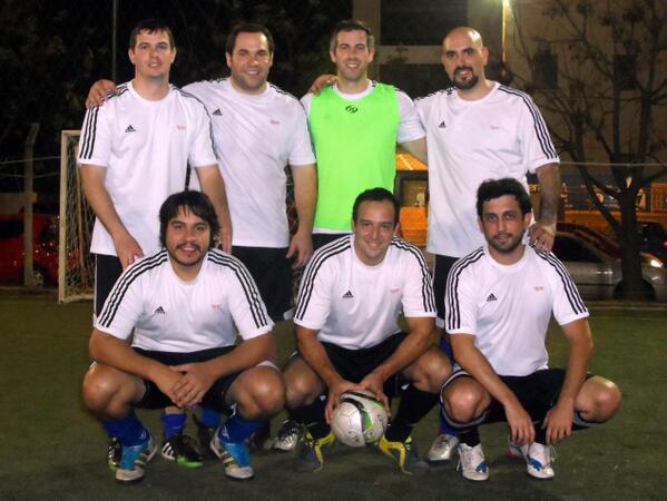 Exafutbolpy's tweet photo. @TroCFC un RT para @Exafutbolpy http://t.co/mtZI40hrYR