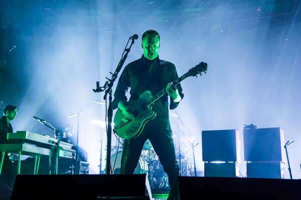 itunesfestival's tweet image. .@qotsa is heading into the encore at the #iTunesFestival. Watch it live. tw.itunes.co.uk/rQz