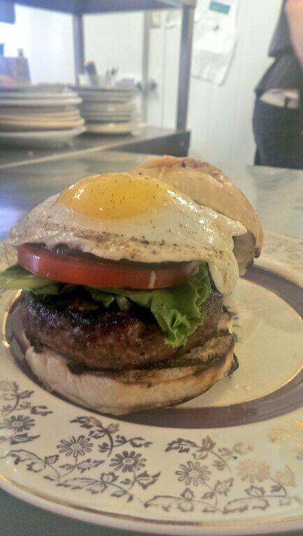 blakew2121's tweet photo. Fried egg burger is back @theHPH http://t.co/0z2UiuBLk2