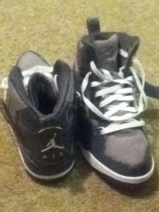 More pics of my Jordan's http://t.co/U5ceXvAdQC<a href="/tag/squad"class="tags"><span>#squad</span></a><a href="/tag/squadgoals"class="tags"><span>#squadgoals</span></a><a href="/tag/brosforlife"class="tags"><span>#brosforlife</span></a>