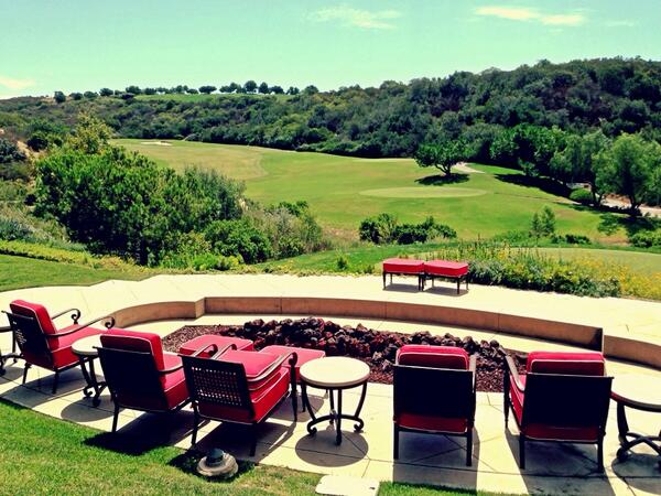 SnackingRich's tweet image. Perfect spot to set up the computer and listen to the birds chirp. @TheGrandDelMar #timetoprogram #fridaychillin