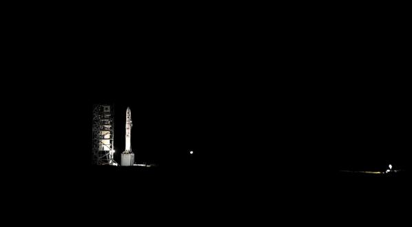 JayDiemPhoto's tweet image. Minotaur V launch vehicle ready to send #LADEE to the moon. #moonlaunch #wallopsflightfacility